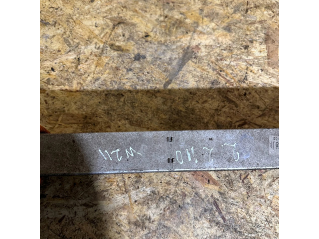 Интеркулер  A2115001002, EHR71107   Mercedes-Benz E W211 2.2