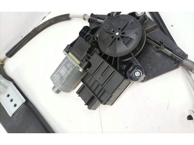 Зеркало электрическое Skoda Scala - года