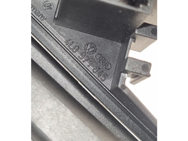 Pojistková skříňka 4L0971845 Audi Q7 4L 2008