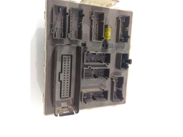 Блок предохранителей 2T1T14A073BD   Ford Transit -  Tourneo Connect    