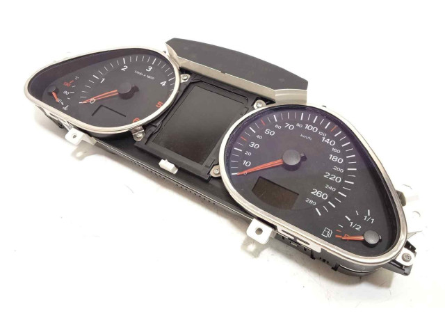 Přístrojová deska Audi Q7 4L 2006 4L0920931D