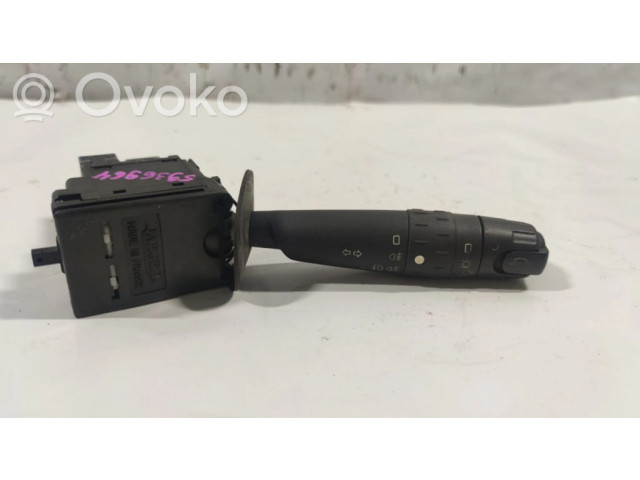 Ручка поворотов/ фонарей