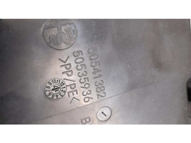 Бачок оконной жидкости