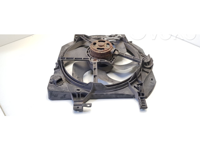 Вентилятор радиатора     8200151873E, 8200151873    Nissan Primastar 1.9