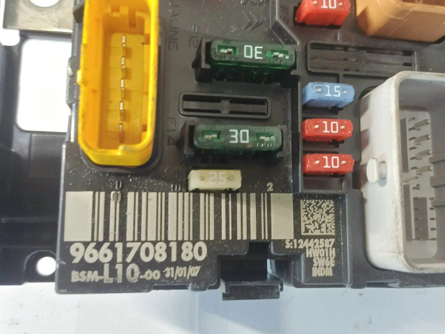 Pojistková skříňka Řídící jednotka BSM 9661708180, BSML1000   Peugeot 207 CC 2007
