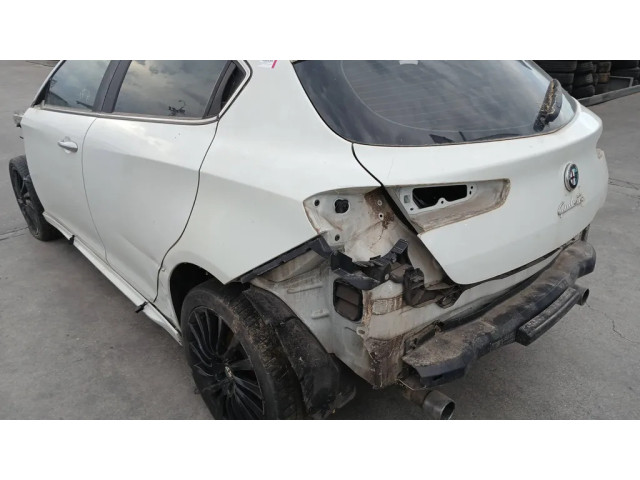    Рулевая рейка 505210200   Alfa Romeo Giulietta 