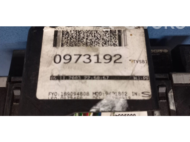 Блок предохранителей 08696040 Volvo XC90