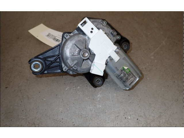 Моторчик заднего дворника 8200734582 Dacia Duster