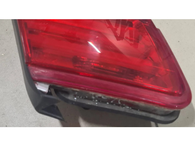 Задний фонарь левый сзади 7182205 BMW 7 F01 F02 F03 F04 2008-2016 года