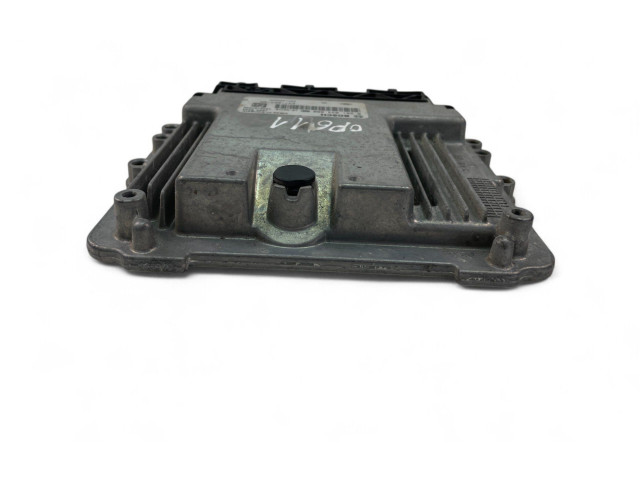 Блок управления двигателем Блок управления 237106319R Dacia Dokker