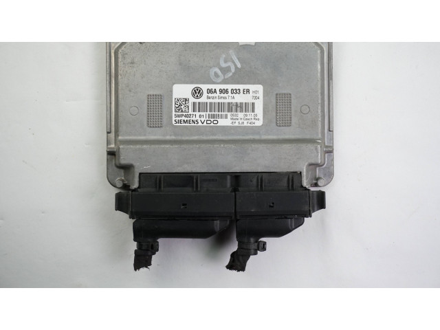 Řídící jednotka 06A906033ER, 5WP40271 Volkswagen Caddy 2004