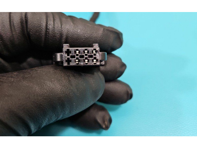 Зеркало электрическое        Skoda Fabia Mk3 (NJ)  2015 - 2021 года   