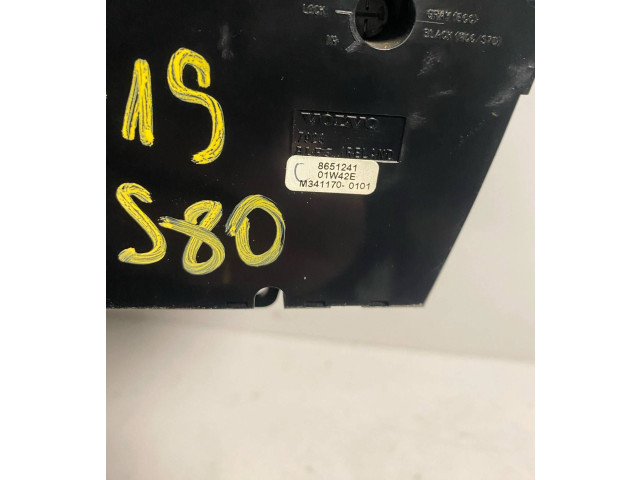 Блок управления климат-контролем 8651241   Volvo S80