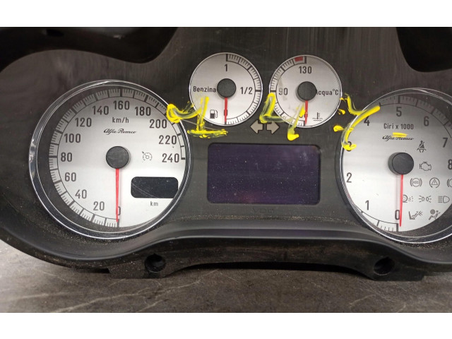 Панель приборов 110080304075 Alfa Romeo GT