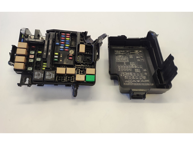 Блок предохранителей  91251J7081, 91251J708116   KIA Ceed    