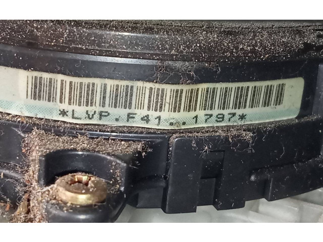 Подушка безопасности водителя LVPF412797 Mitsubishi Montero