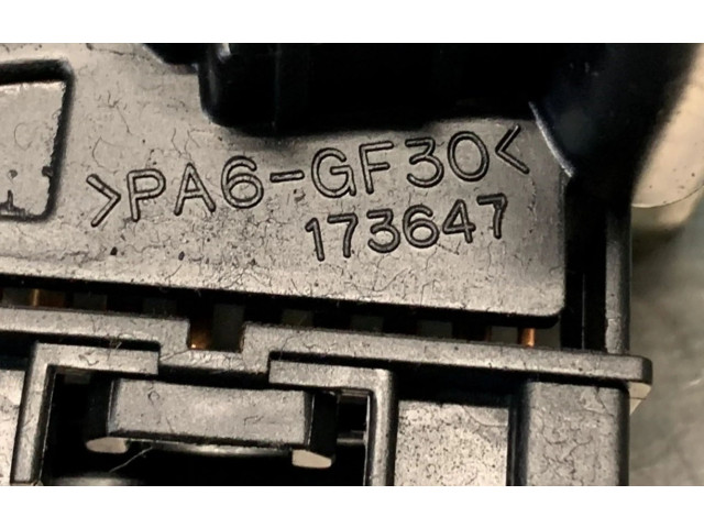 Переключатель дворников 173647, 173647   Daihatsu Cuore