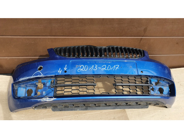 Передний бампер