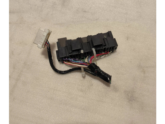 Блок предохранителей 567001020 Subaru Forester SJ