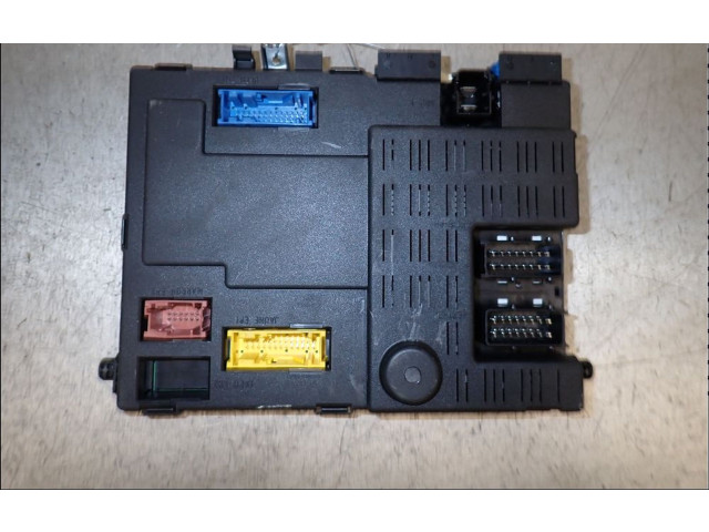   Pojistková skříňka    Citroen Berlingo 2001