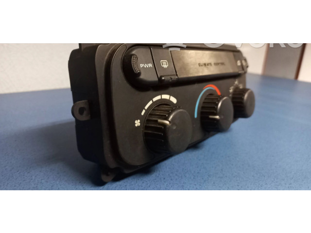 Блок управления климат-контролем 05005001AF Chrysler Voyager