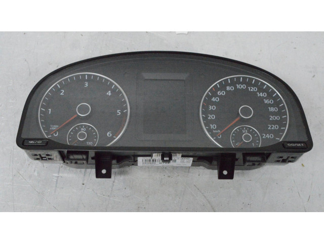 Přístrojová deska  Volkswagen Caddy 2017   