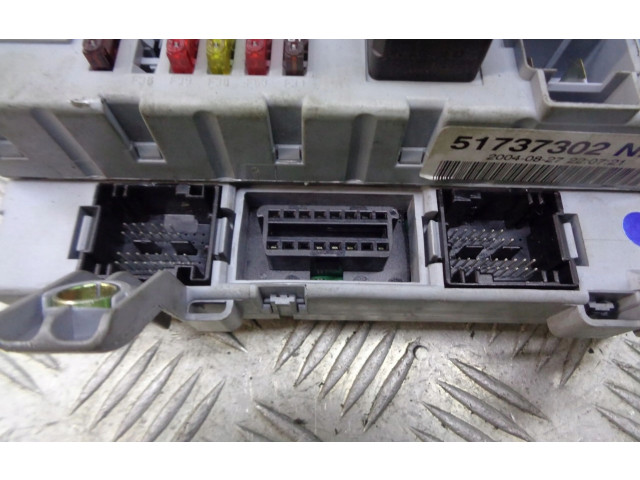 Блок предохранителей 51737302 Fiat Albea