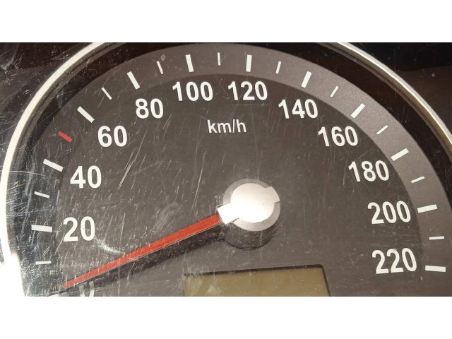 Přístrojová deska KIA Carnival 2010 940034D255