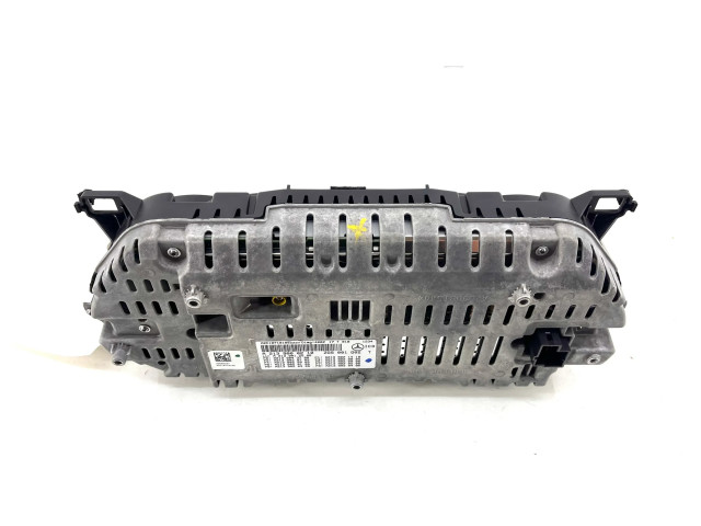 Přístrojová deska  Mercedes-Benz E W213 2017 a2139000210, a2139012506  