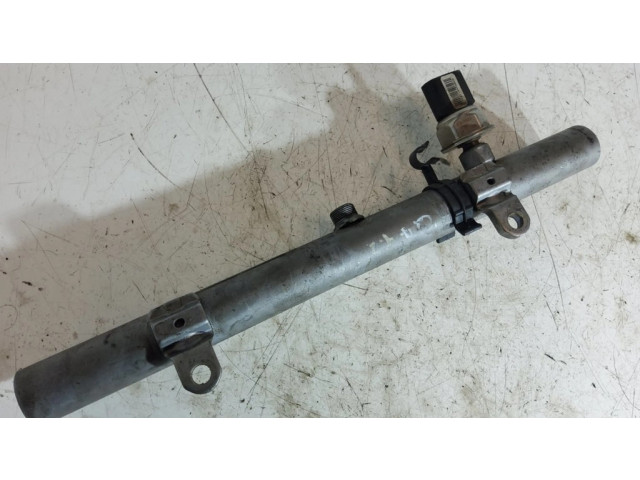 Vstřikovací lišta 057130089K   Audi Q7 4L  pro naftový motor 4.2 BTR 