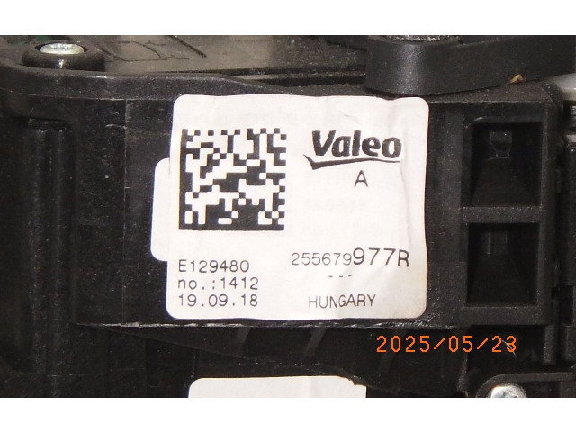 Панель приборов 255679977R Renault Twingo III