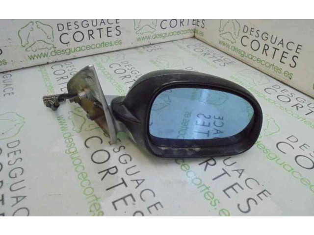 Zpětné zrcátko Peugeot 406 1999 8149F0