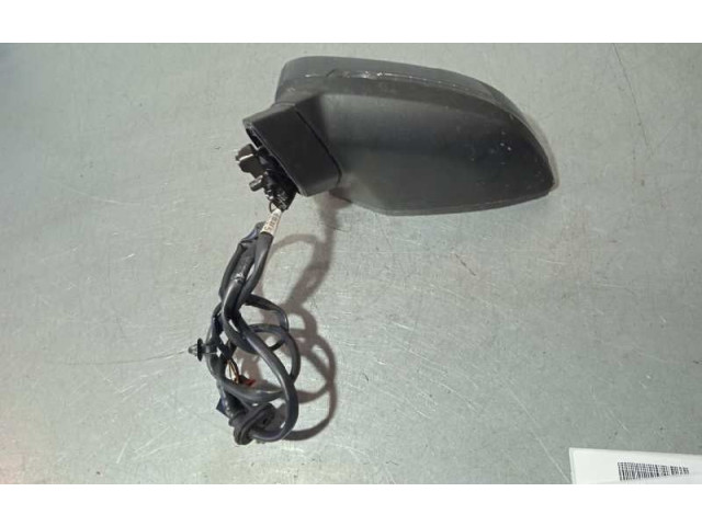 Зеркало электрическое Audi A4 Allroad B9 2016 - года