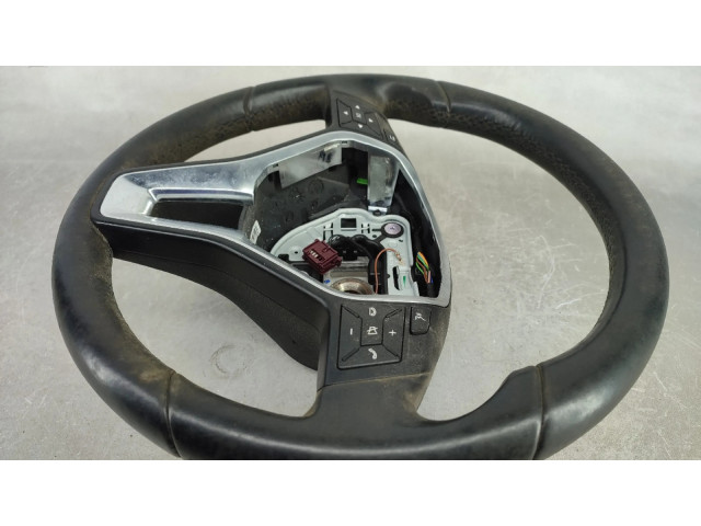 Volant Mercedes-Benz A W176 2015 3068639