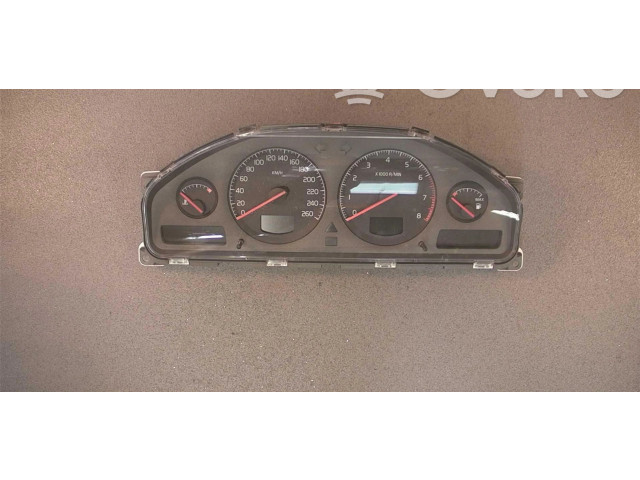 Панель приборов    Volvo V70       