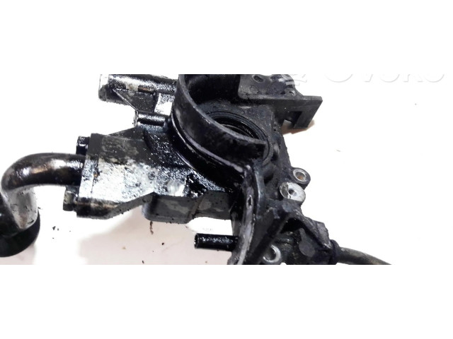 Масляный насос Nissan Primera 2.0