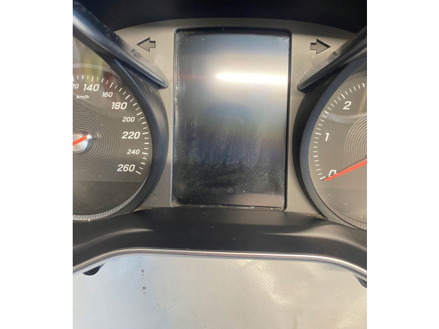 Панель приборов A4709006802   Mercedes-Benz X-class W470       