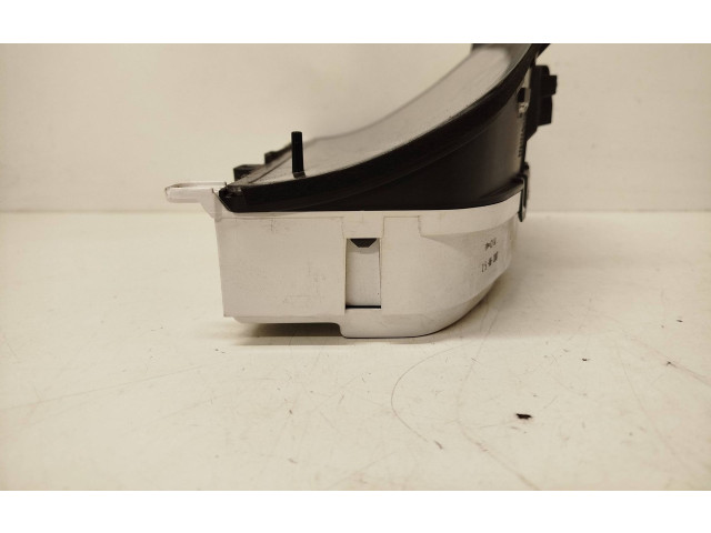 Панель приборов 36000409, 31254534AA   Volvo V70       