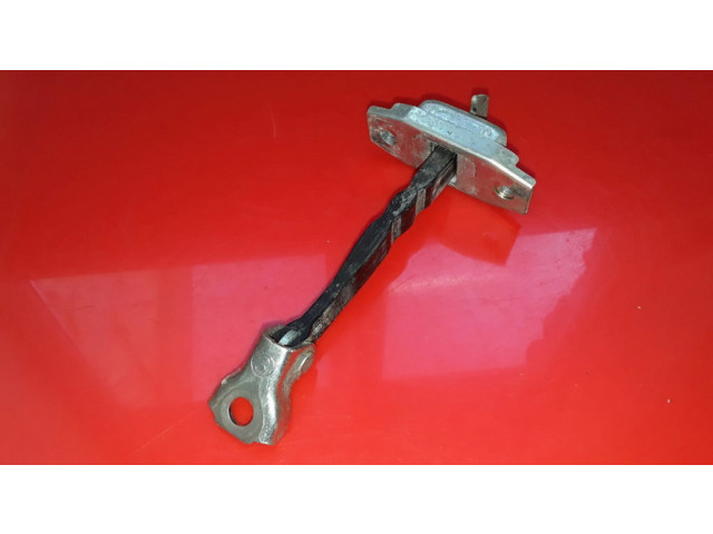 Ограничитель открытия двери