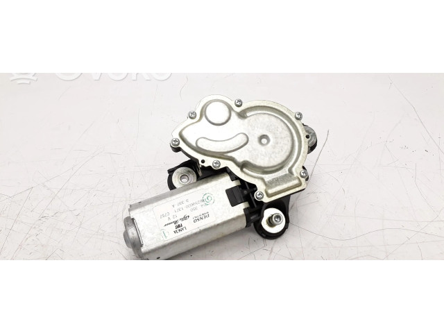 Двигатель стеклоочистителей