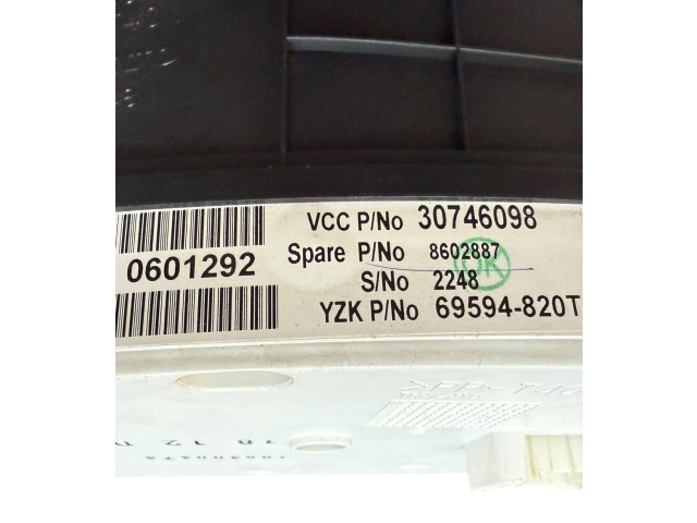 Панель приборов 30746098, 69594820T   Volvo XC90       