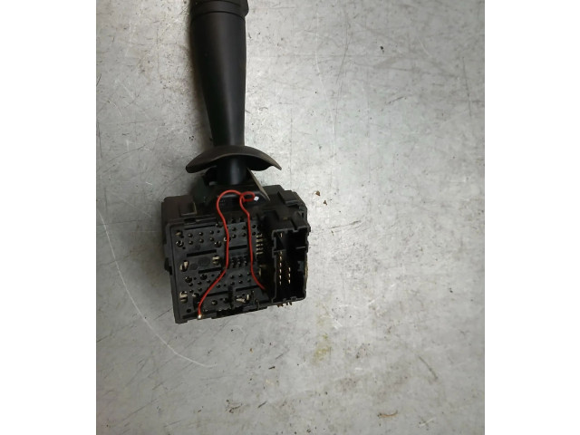 Включатель скорости стеклоочистителей 255671453R, E11811220   Dacia Sandero