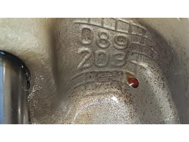 Píst 11257613626 BMW X6 E71 pro benzínový motor 4.4