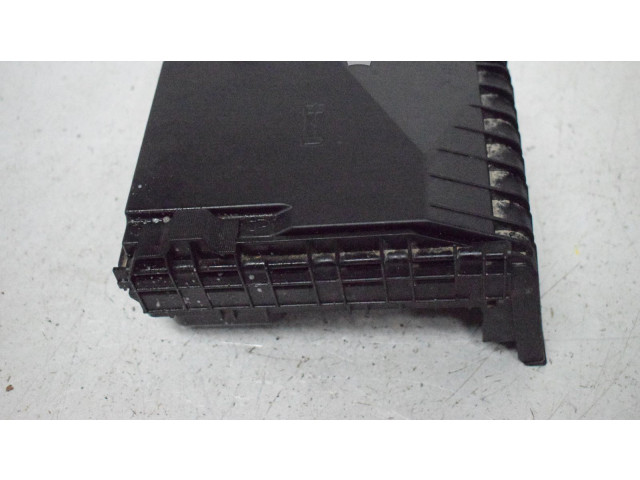   Pojistková skříňka 3C0971249   Volkswagen Caddy 2011