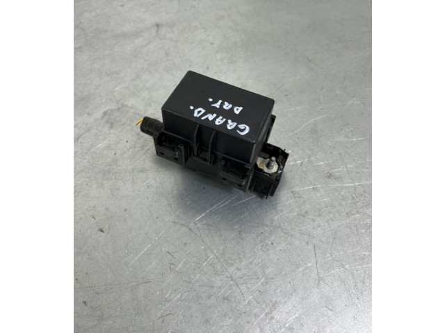 Блок предохранителей P68191500AA, 68191500AA Jeep Grand Cherokee