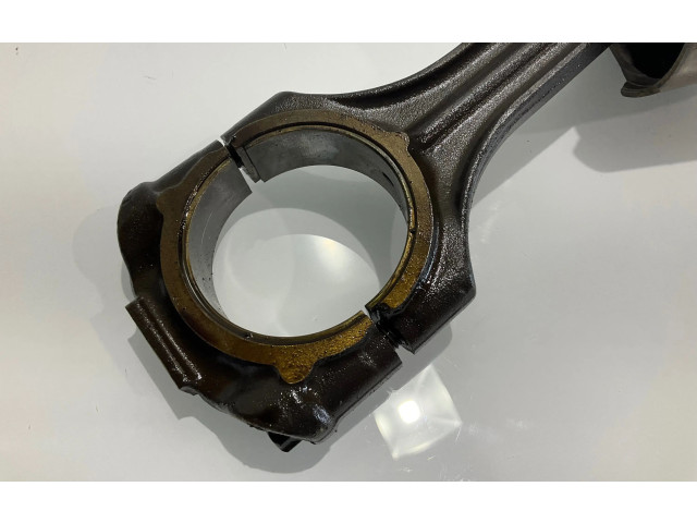 Píst Mercedes-Benz E W211