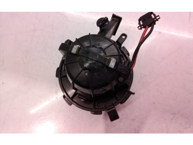 Вентилятор печки U0851003, U0851003 Audi Q5 SQ5