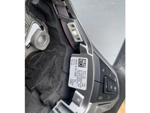 Руль Volkswagen Golf VIII 2019 - года 5H0419089N