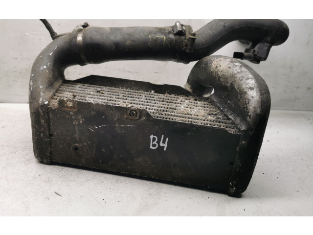 Интеркулер 028145805 Audi 80 90 S2 B4 1.9