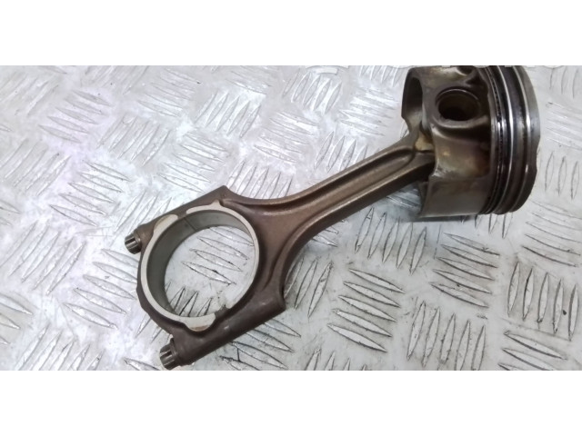 Píst Volvo S90, V90